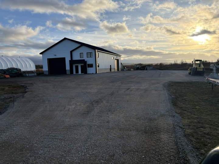 Projet construction commercial Rimouski